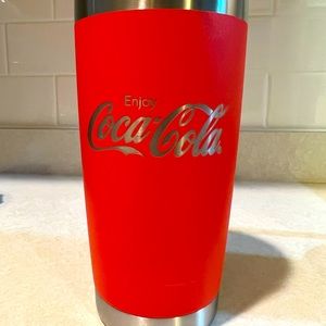 Yeti Tumbler 20oz - Coca Cola Edition